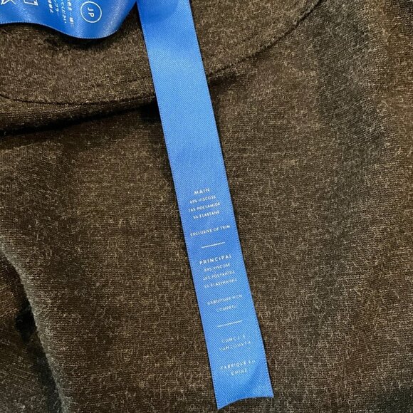 Kit and Ace Size 4 Top Gray 3/4 Sleeve Pullover Casual Pleated Back Technical - Picture 8 of 8